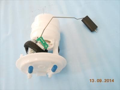 Citroen C4 Fuel Pump+Gauge 1.6 3 Door, 05-10. image 1