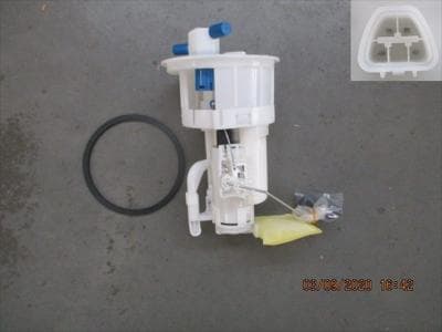 Hyundai Accent Fuel Pump+Gauge 1.6 06-10 / Rio Mk3. image 1