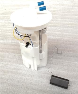 Mazda 3 Fuel Pump+Gauge 1.6/2.0 09-14. image 1