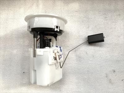 Mazda 2 Fuel Pump+Gauge 1.3/1.5 07-14 / Fiesta Mk4. image 1