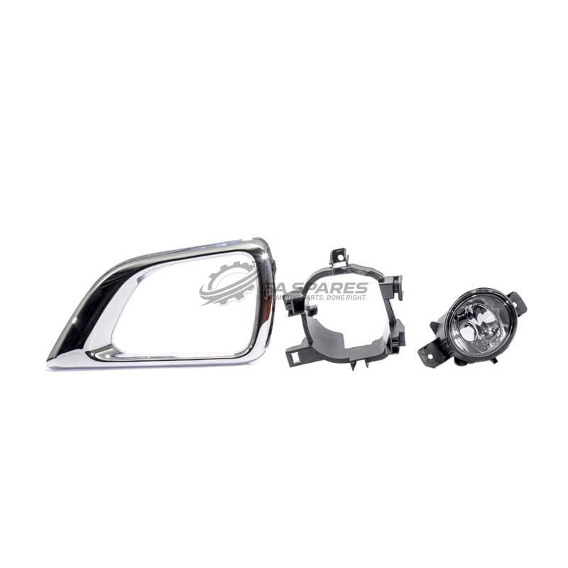 GENERIC Nissan Navara 17- Fog Lamp Unit RH W/Bracket & Chrome Trim W/O Cover