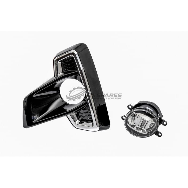 GENERIC Toyota Hilux GD6 18- Fog Lamp Unit LH W/Cover & Chrome Moulding (LED)